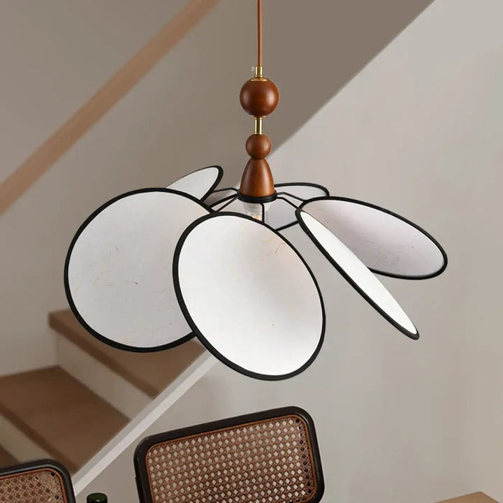 Suspension luminaire en tissu design scandinave au style épuré