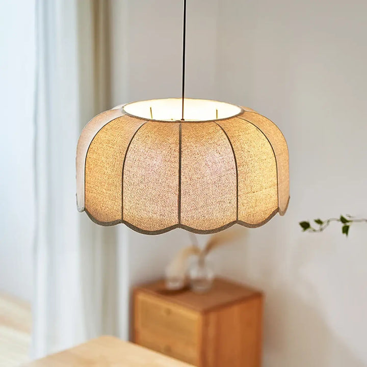 Suspension Luminaire En Tissu En Forme De Fleur Beige Style Épuré