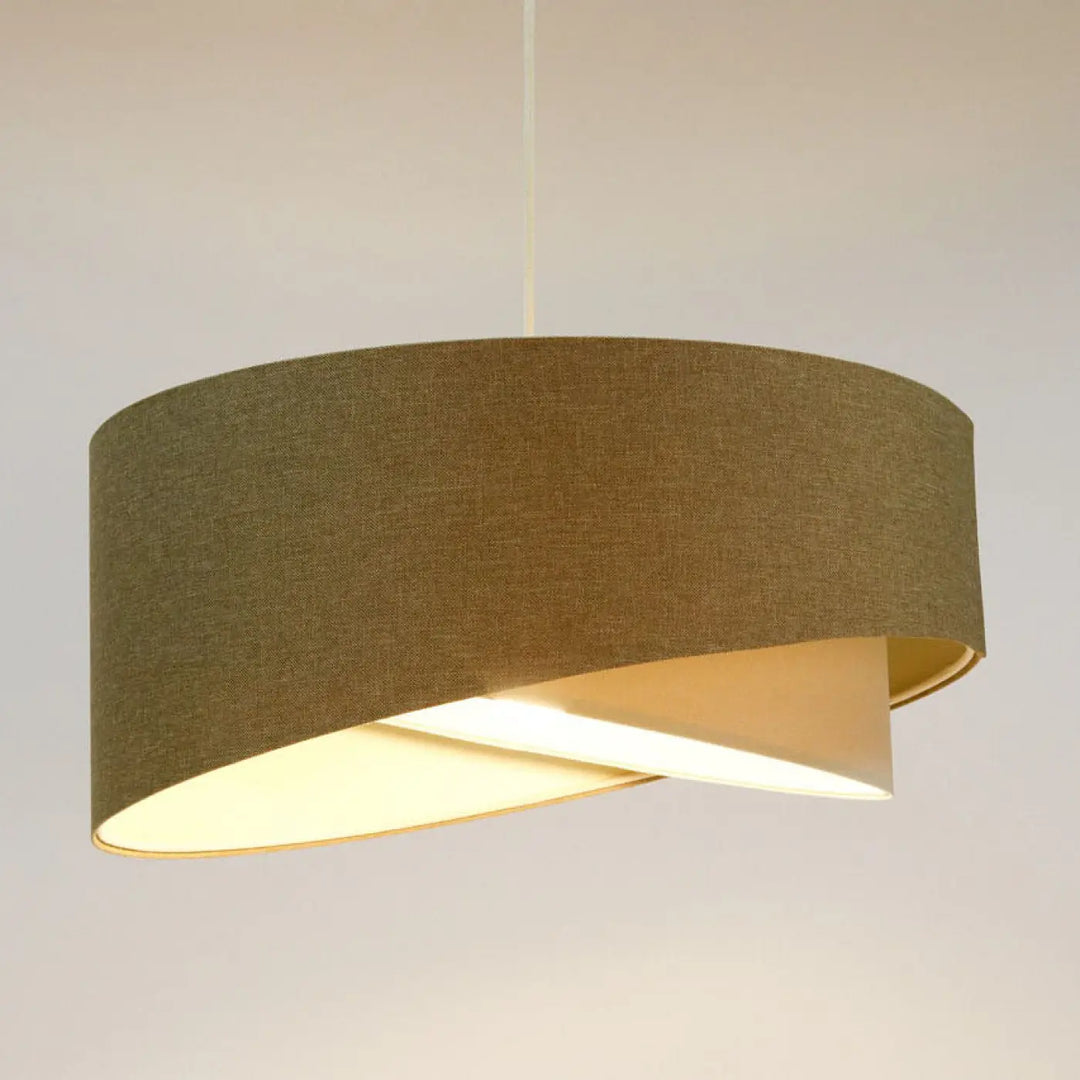 Suspension luminaire galaxy boho elegant en tissu gris marron avec intérieur crème lumineux et texture olive verte