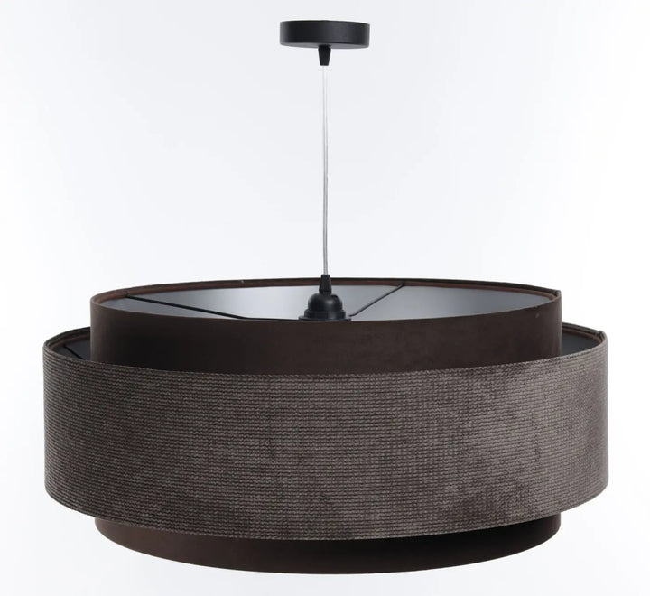 Suspension luminaire doblo classic marron avec abat-jour en tissu marron et finitions argent aux finitions noires