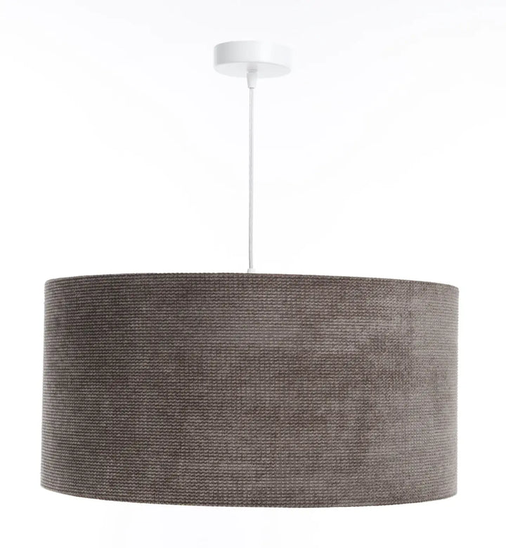 Suspension luminaire gris avec abat-jour en tissu marron texturé style moderne chic et fixation plafond blanc