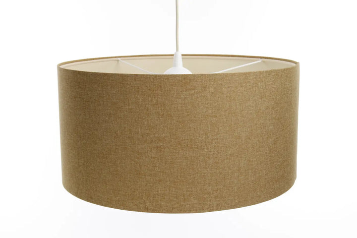 Suspension luminaire marron sable en tissu marron sable avec abat-jour cylindrique en lin texturé beige et intérieur blanc