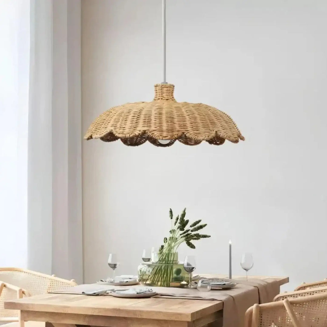 Suspension tressé en rotin style bohème beige chic
