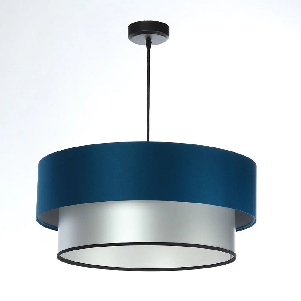 Suspension luminaire duo avec abat-jour turquoise à deux niveaux et anneau intérieur argenté réfléchissant suspendue par un cordon noir