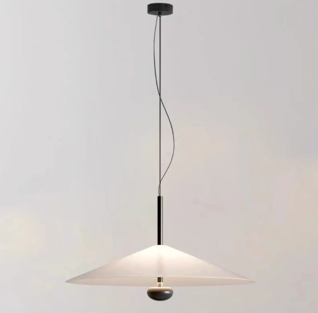 Suspension luminaire en verre blanc design épuré et moderne