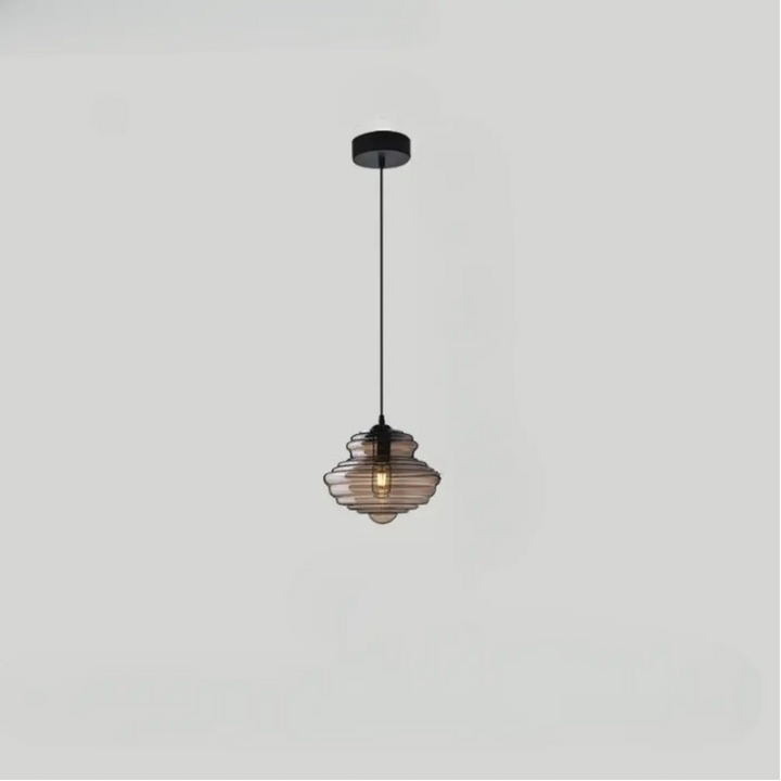 Suspension luminaire ondor avec abat-jour en verre ambré translucide à étages et fixations métalliques noires modernes