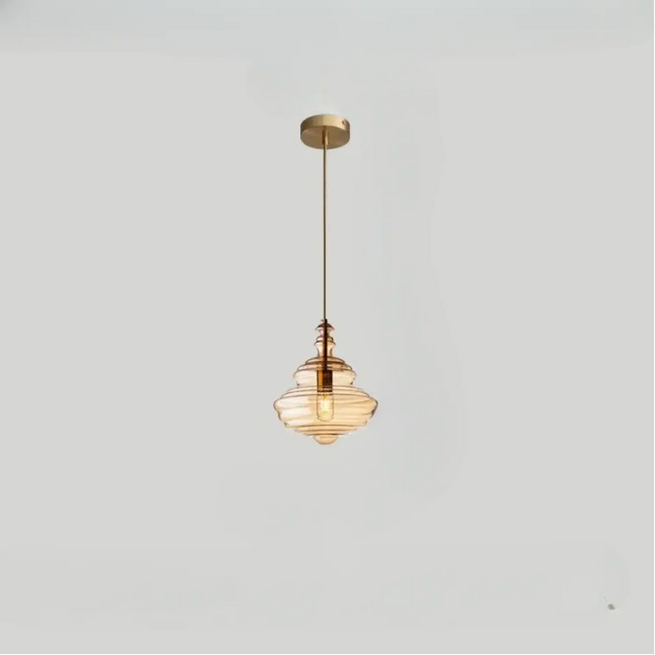 Suspension luminaire ondor avec abat-jour en verre ambré à étage et finitions en laiton moderne