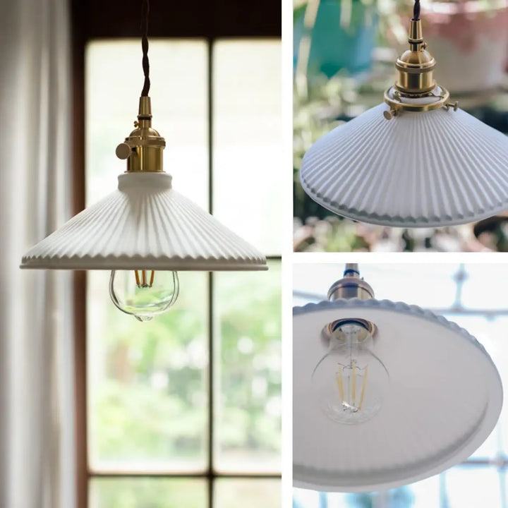 Suspension luminaire vintage en céramique blanche et laiton


