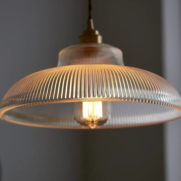 Suspension luminaire vintage verre transparent cannelé élégant