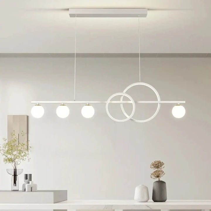 Suspension moderne blanche barre linéaire avec anneaux led