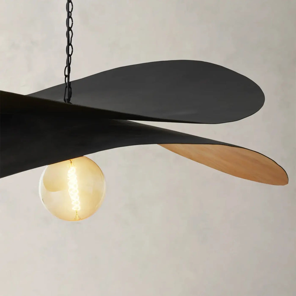 Suspension design artistique noir et doré style raffiné