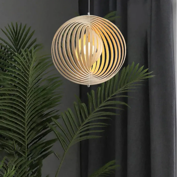 Suspension sphérique anneaux style graphique noir beige chic