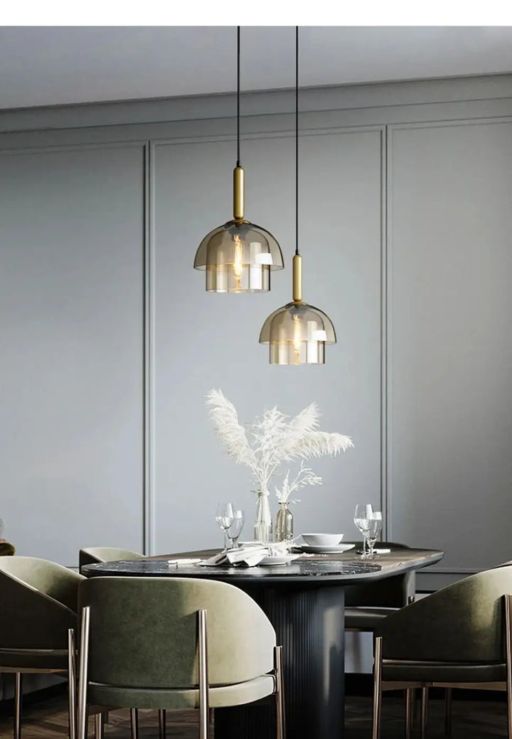 Suspension Moderne Verre Fumé et Laiton Design Élégant Art Déco
