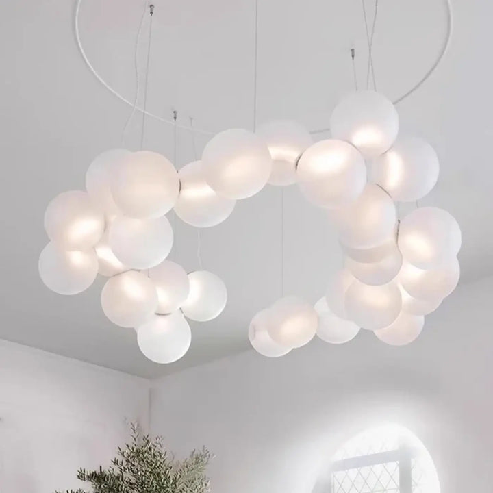 Nordic Acrylic Ball Ceiling Chandelier for Living Room Bedroom Hall Pendant Lamp Minimalist Decor Indoor Lighting