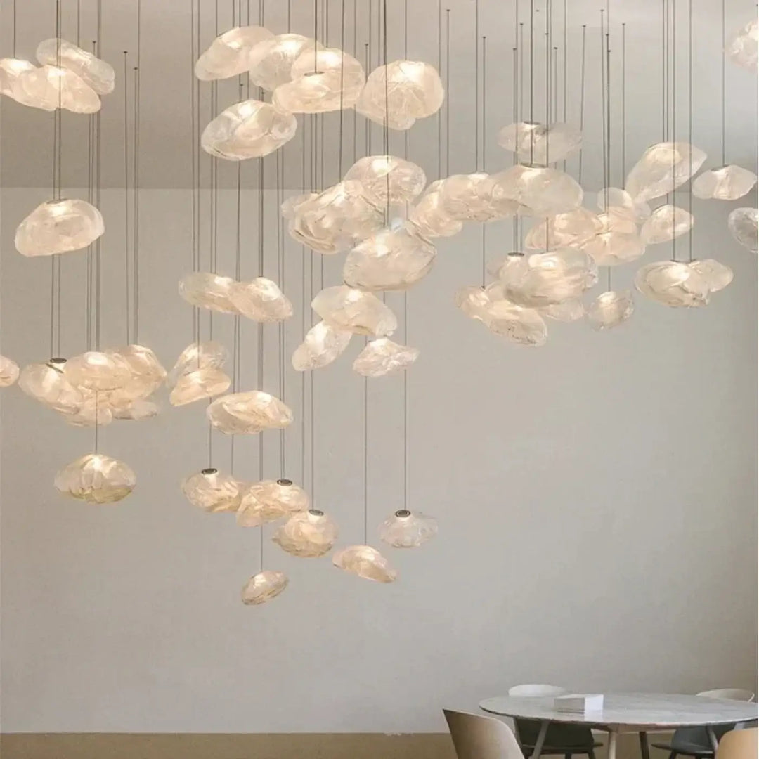 Suspension nuage verre soufflé formes organiques style artistique moderne