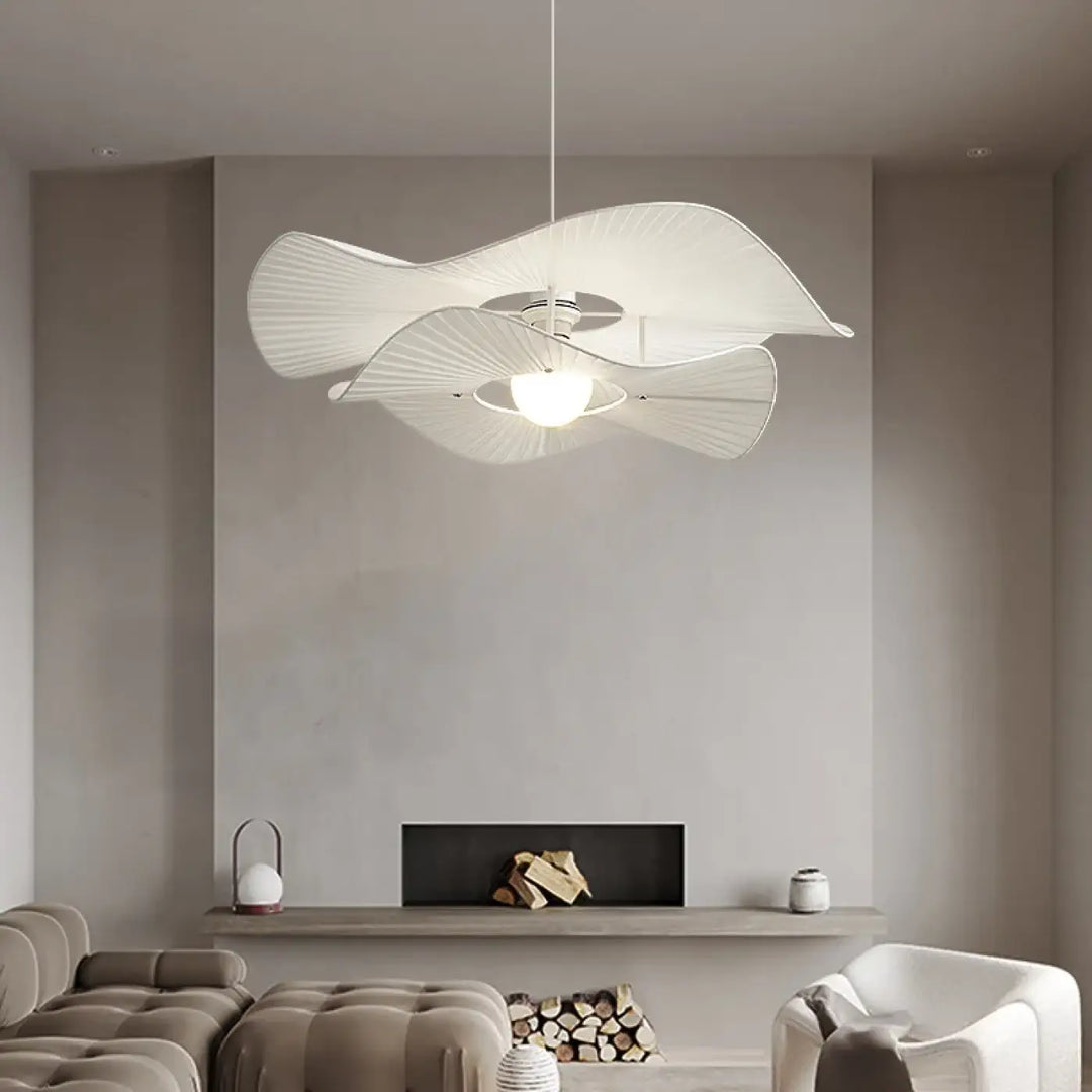Suspension Ondulée Blanche Design Moderne Élégant et Aérien

