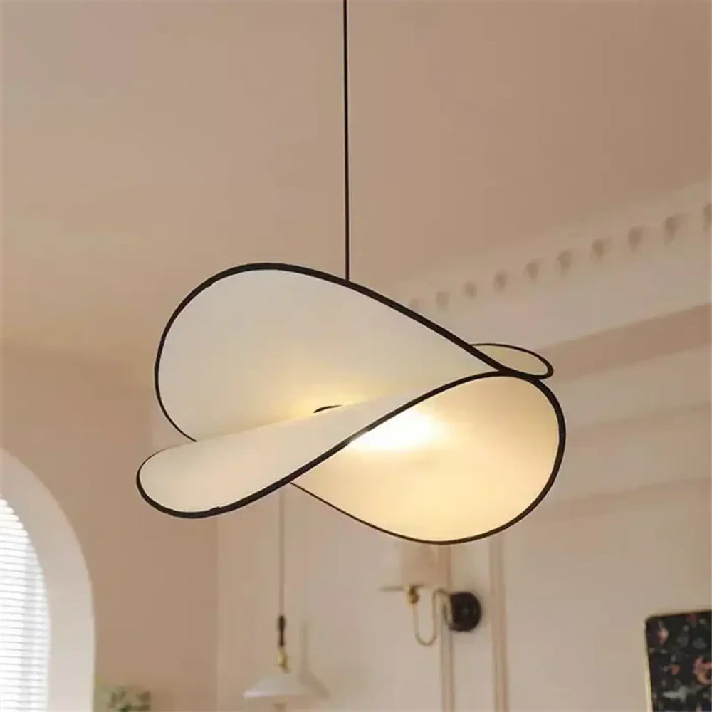 Suspension ondulée blanche style organique moderne et chic