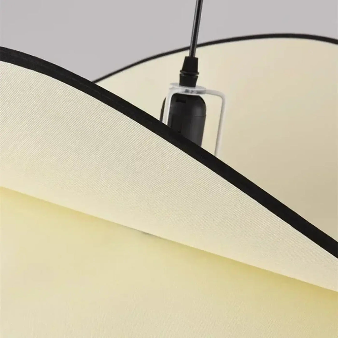 Suspension ondulée blanche style organique moderne et chic