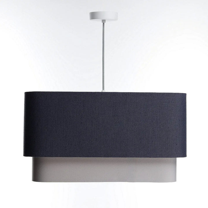 Suspension luminaire kwadro duo bleu marine avec abat-jour rectangulaire en tissu texturé bleu marine et base métallique argentée élégante