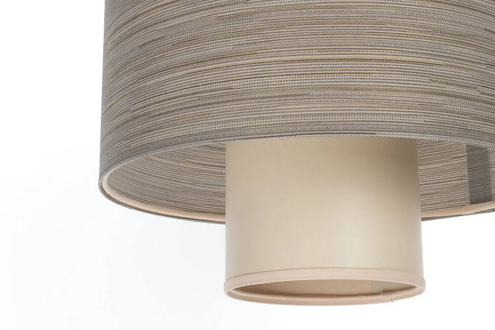 Suspension taupe double avec abat-jour cylindrique tissé beige et crème texturé en matériau naturel