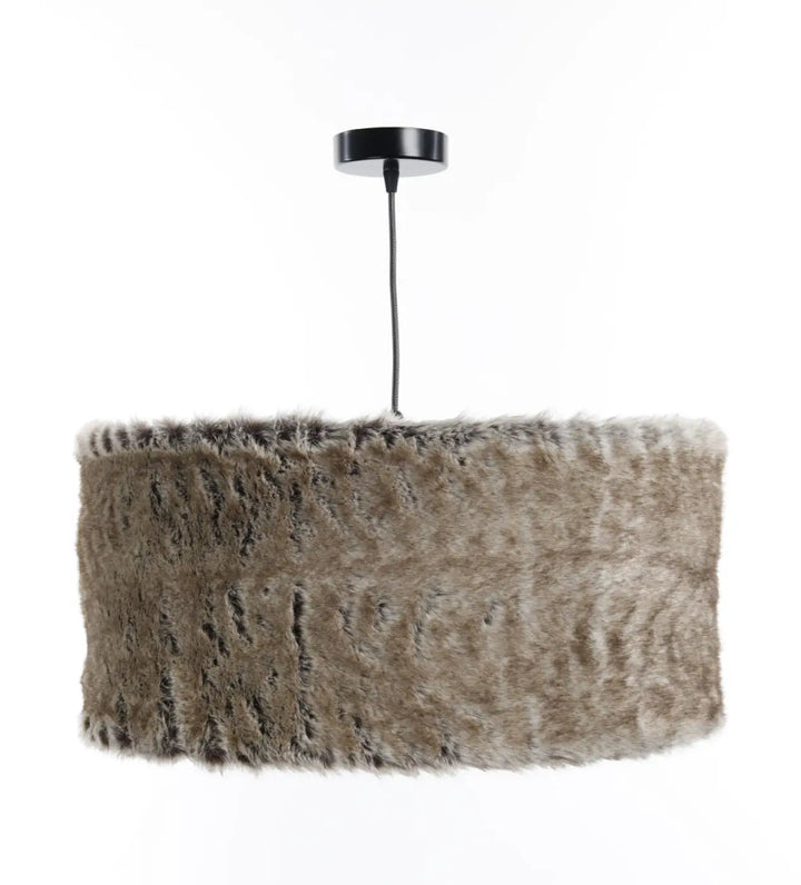 Suspension luminaire bear light avec abat-jour cylindrique en tissu beige marron texturé et fixation plafond métal noir