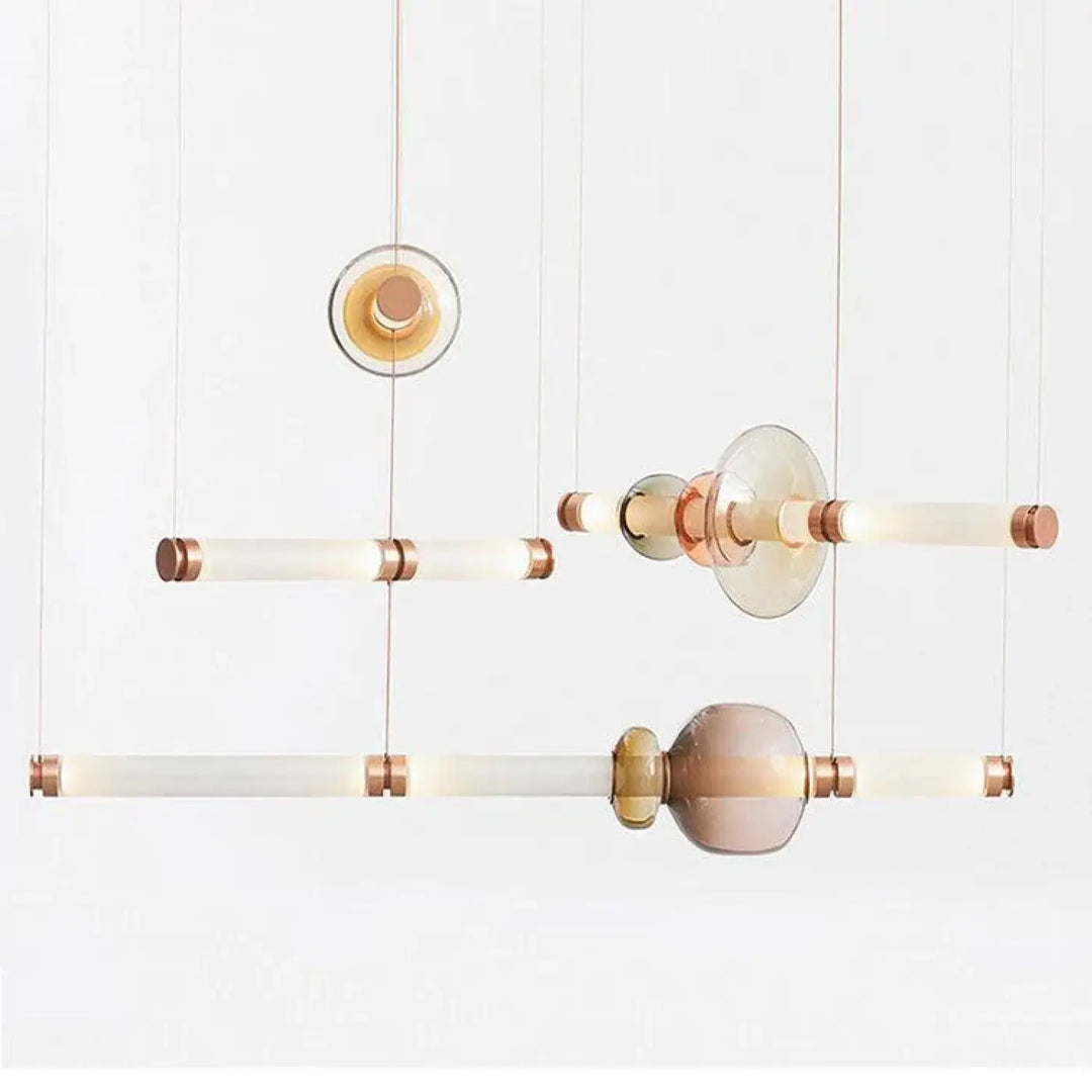 Suspension Tube Avec Sphères En Verre