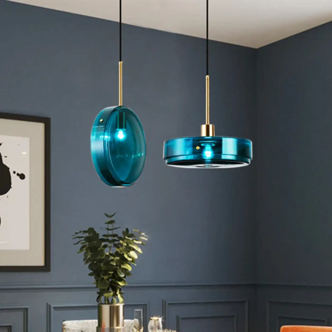 Suspension en verre bleu design moderne pour salle à manger