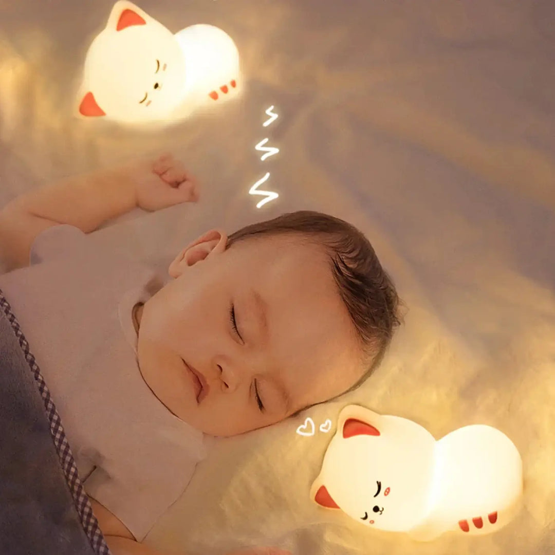Veilleuse enfant chat siarah en forme de chat blanc doux avec oreilles rouges et petites empreintes pour décoration intérieure