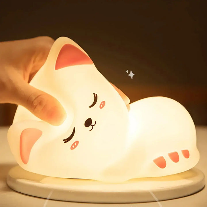 Veilleuse enfant chat en silicone blanc doux veillant avec une lumière chaude pour décoration intérieure mignonne