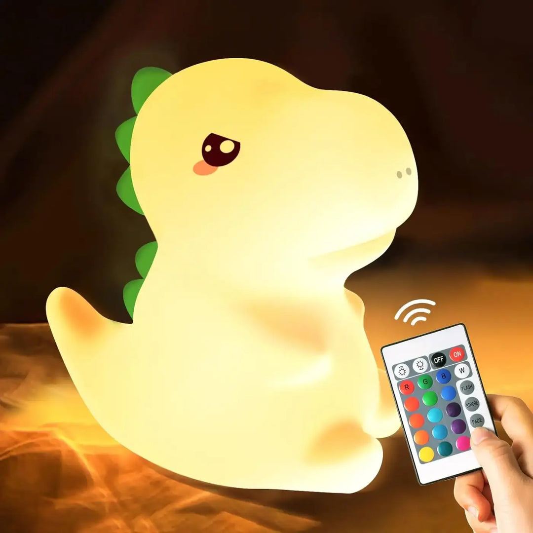 Veilleuse dino jaune en forme de dinosaure avec lumière douce et télécommande qui facilite l’endormissement des enfants