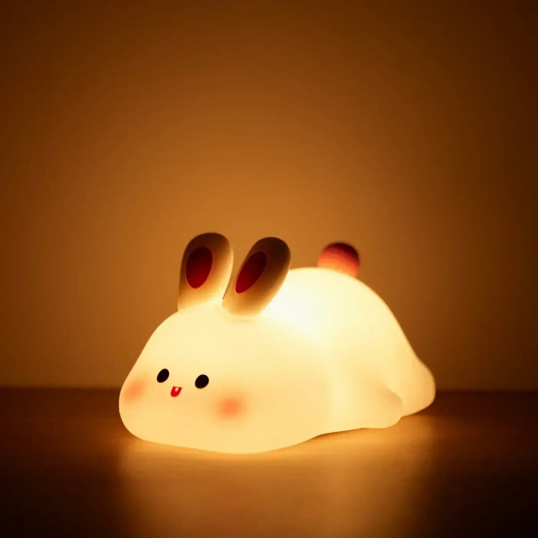 Veilleuse toumou en forme de lapin blanc avec éclairage doux et oreilles rouges idéale comme veilleuse mouton lumineuse