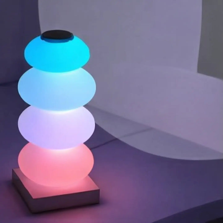 Veilleuse desky lampe led empilable à quatre sphères lumineuses en dégradé bleu et rose pierre zen décorative