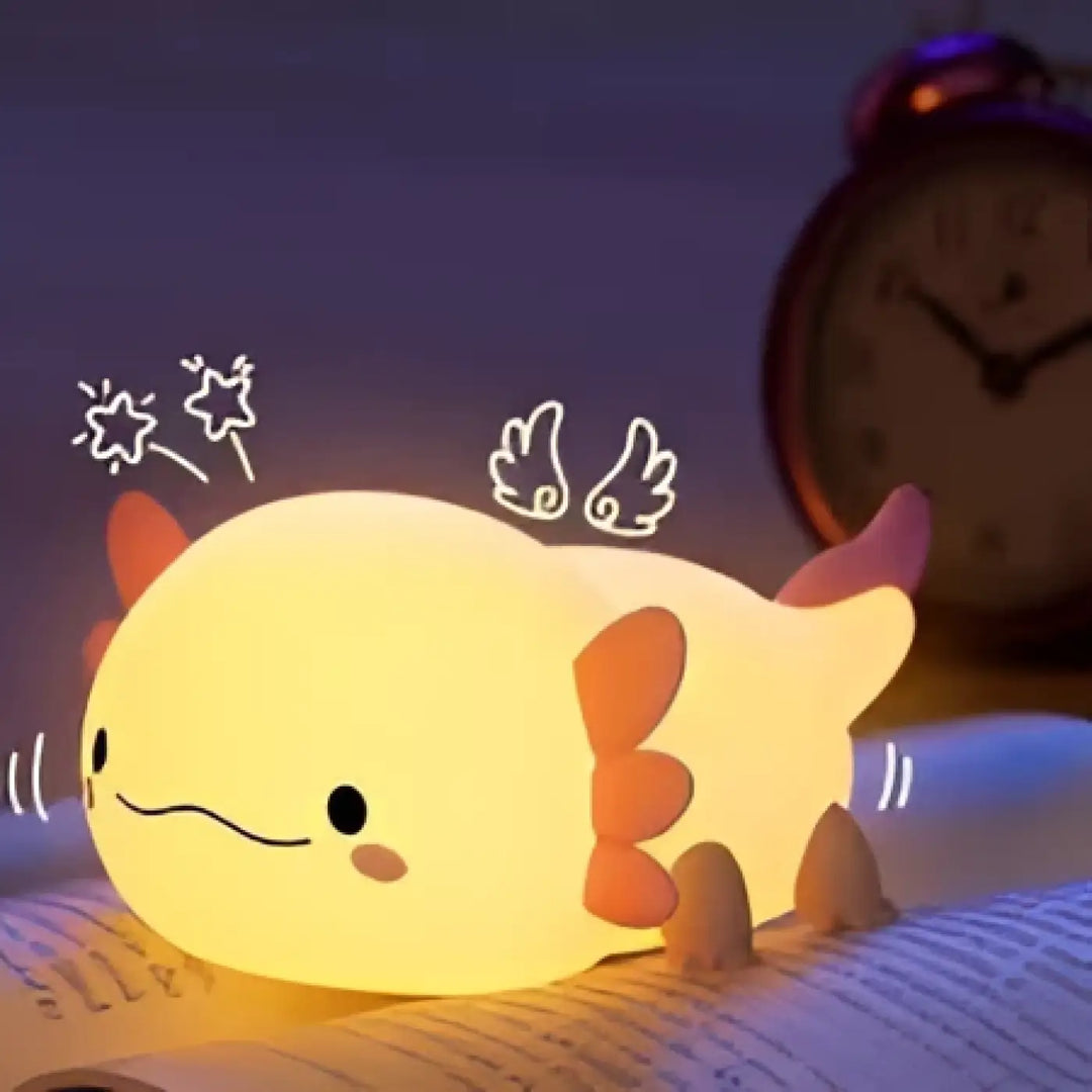 Veilleuse salamandre lumineuse axoloty en led douce jaune avec nageoires orange et lumière apaisante